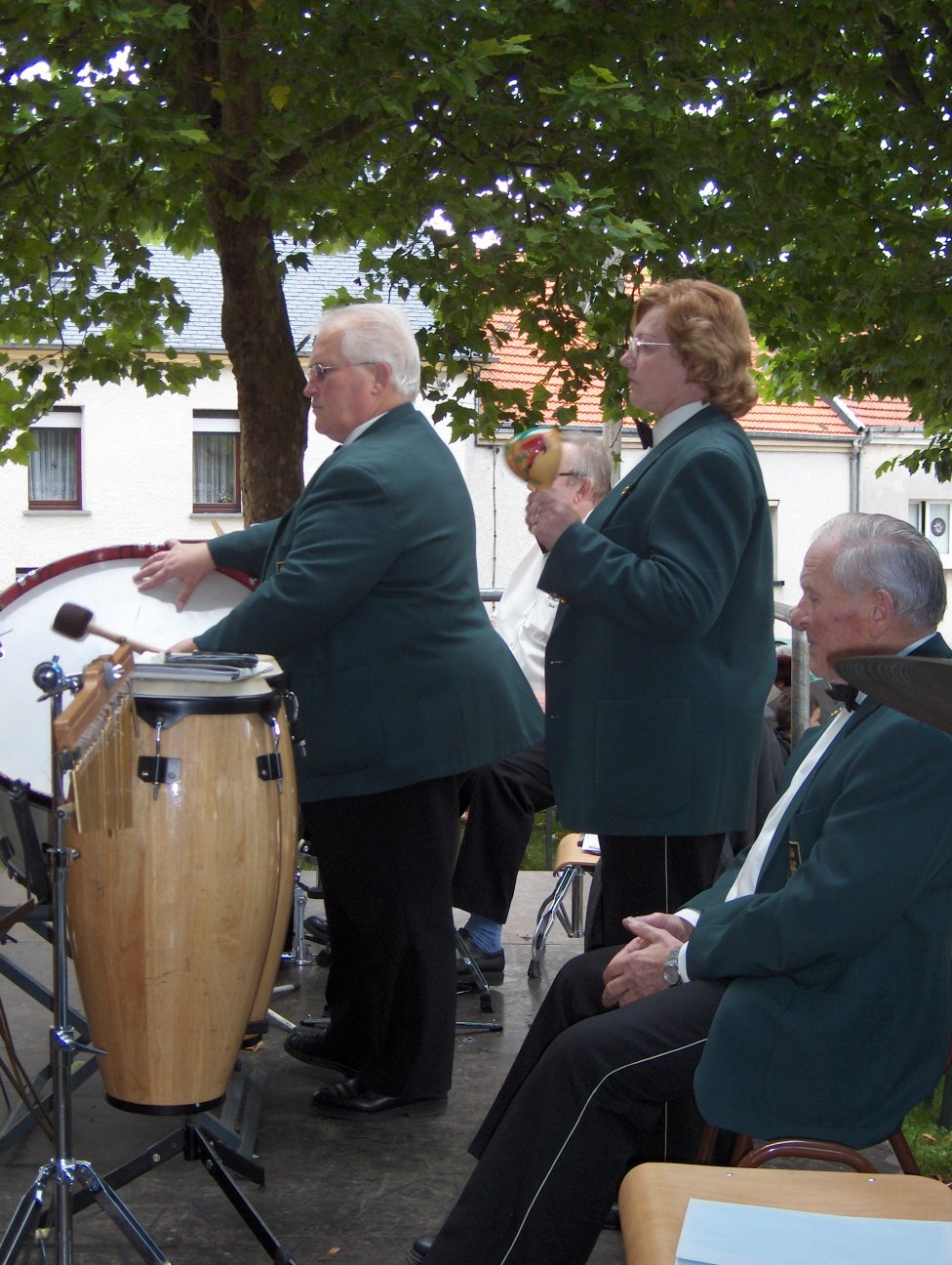 SAINT-LEGER, Concert