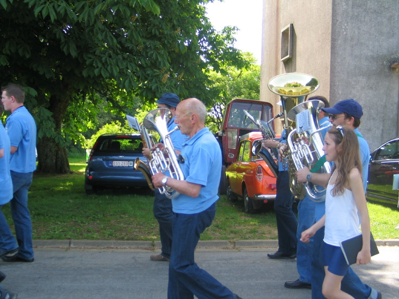 BUZENOL, Concert