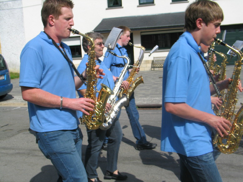 BUZENOL, Concert