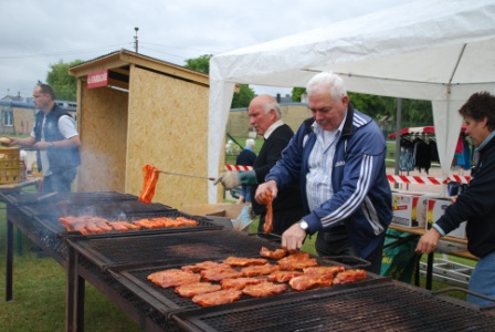 ETALLE, Barbecue, brocante, fête de la musique