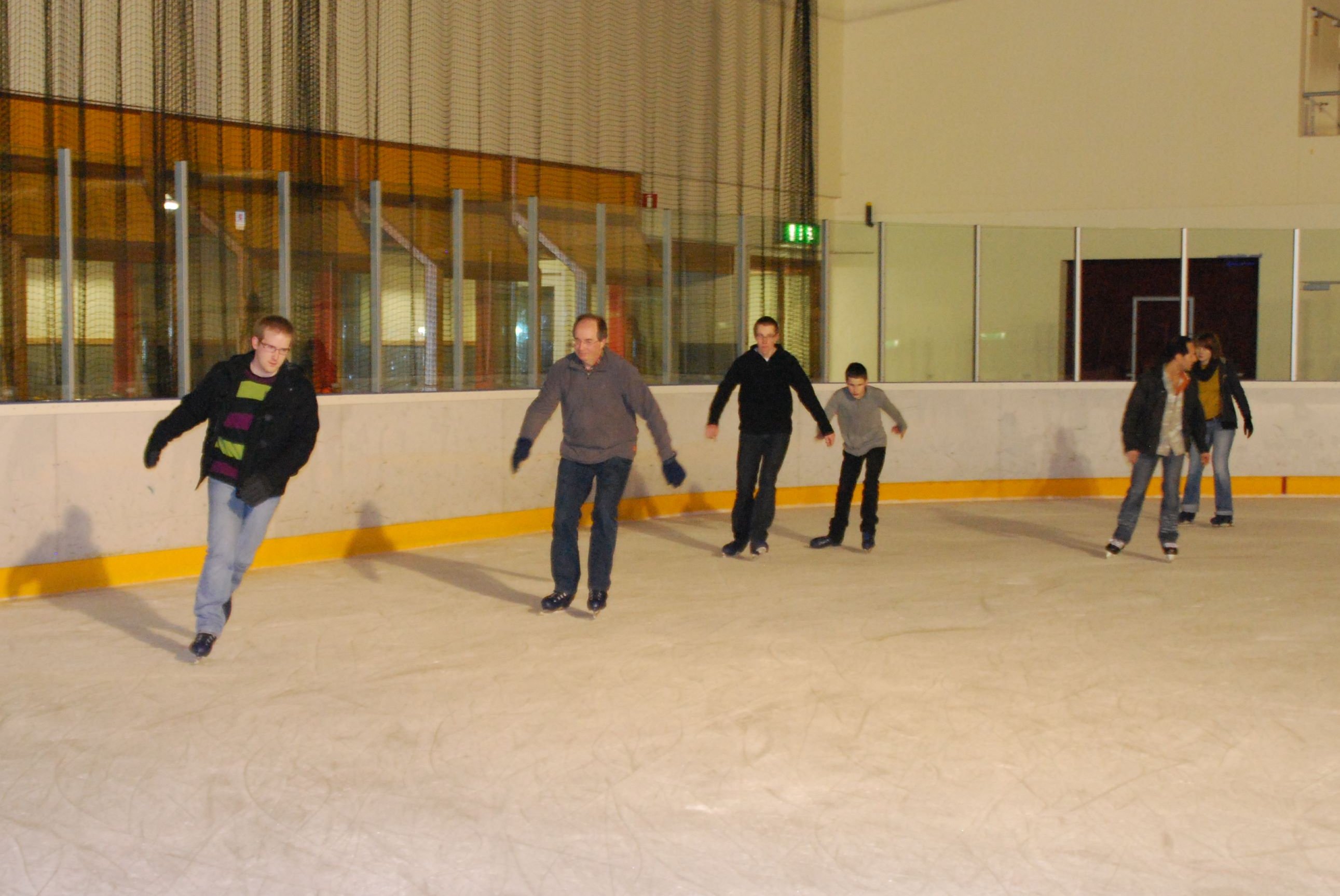 LUXEMBOURG,  Soirée patinoire