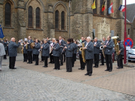 ETALLE,  Défilé des communions