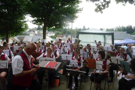 SAINT-LEGER,  Concert apéritif