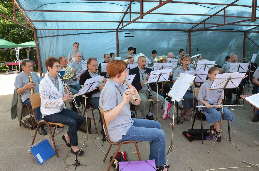  ETALLE, Brocante, Barbecue géant, animation musicale