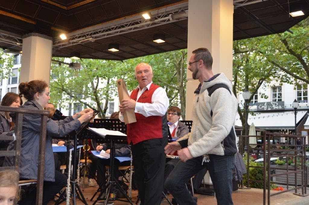 LUXEMBOURG (Place d'Armes),  Concert